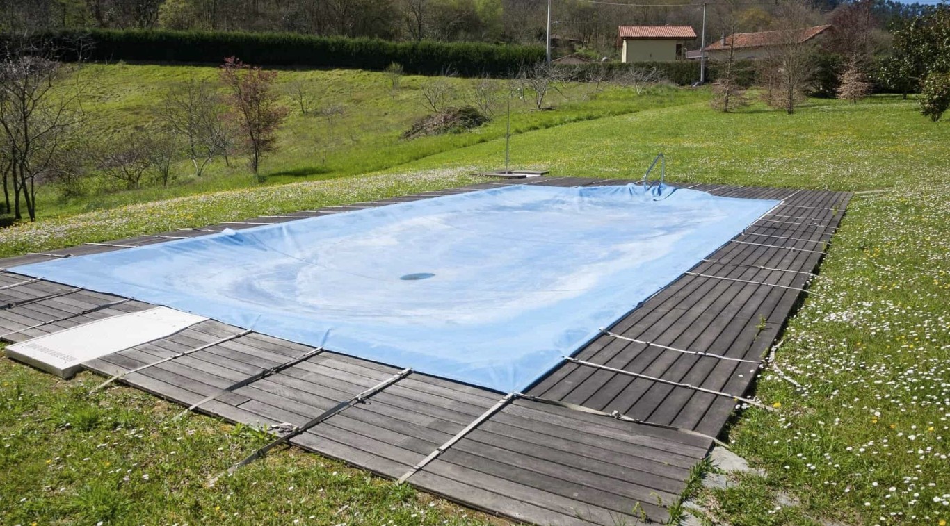 Pool Opening & Closing Services in Farmers Branch, TX